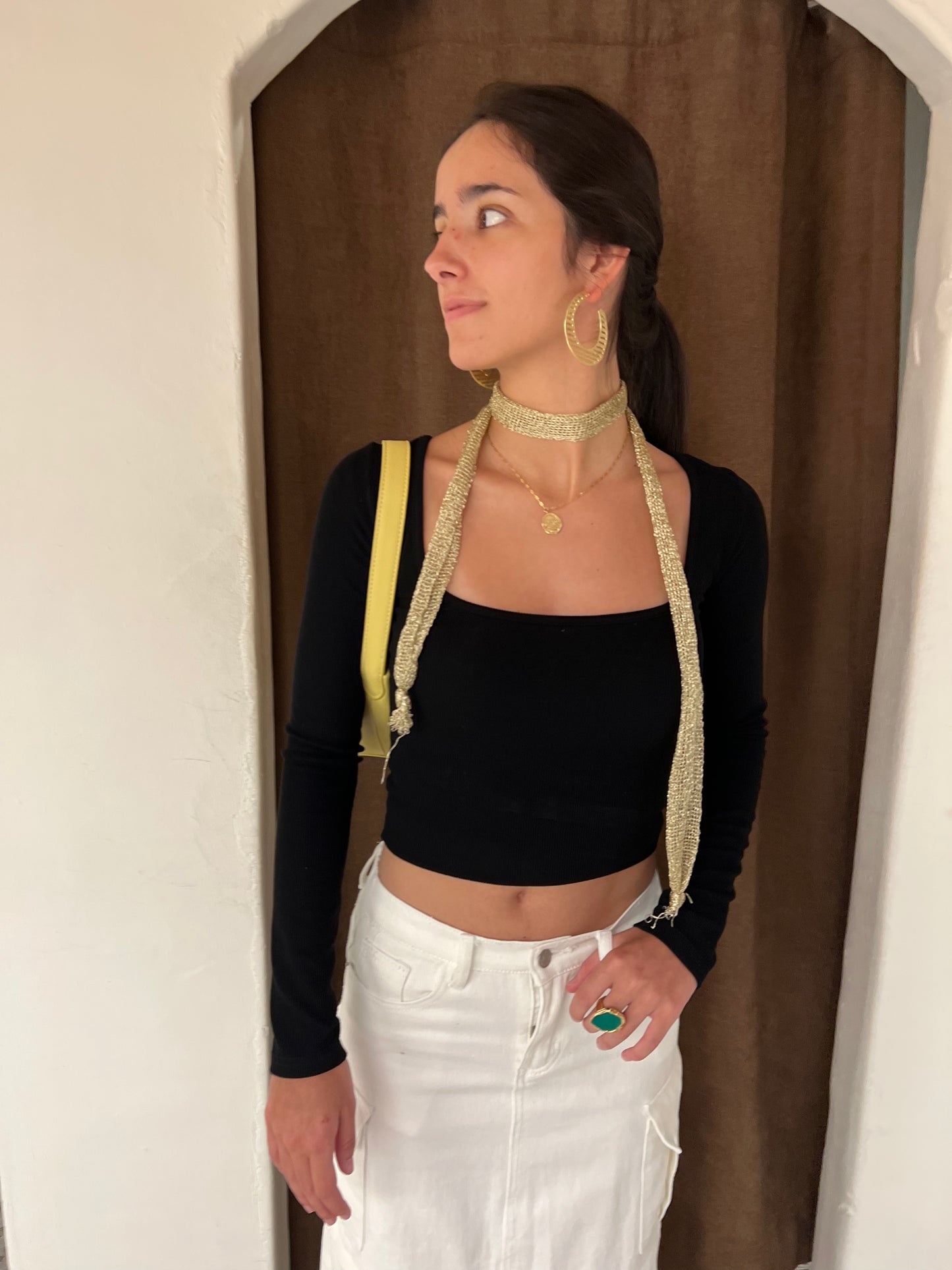 COLLAR SCARF